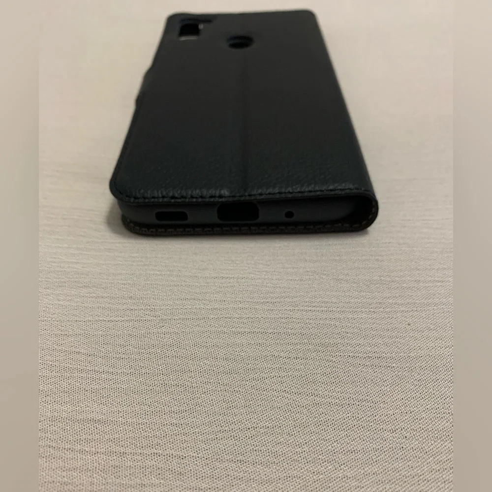 Samsung Galaxy A11 FOLIO | Protective Case Metro by T-Mobile